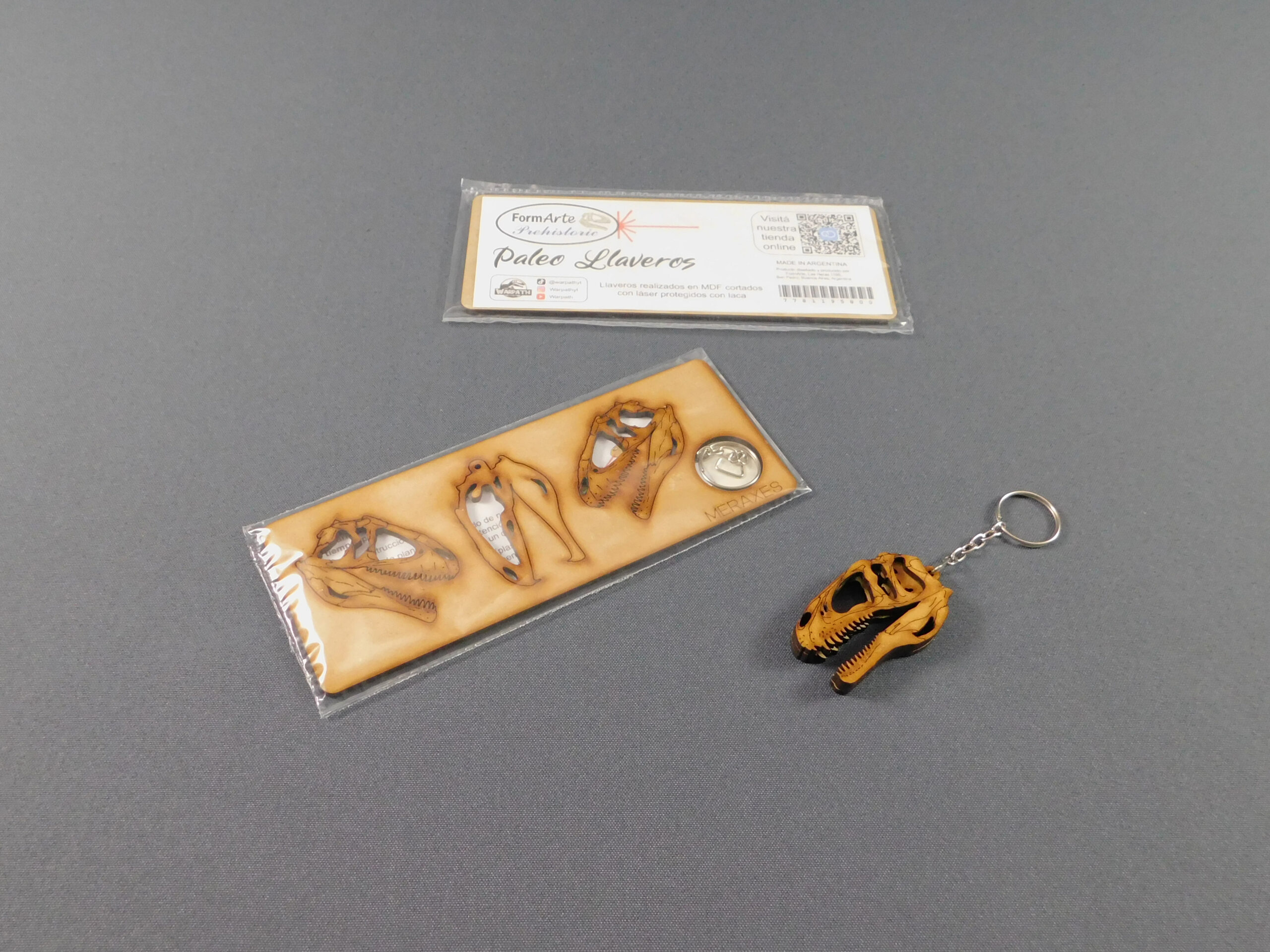 Paleo llaveros Meraxes gigas - Imagen 2